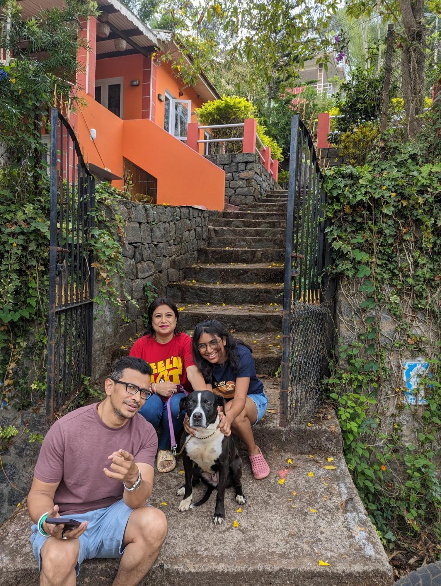 Ghar Homestay, Kotagiri Buitenkant foto